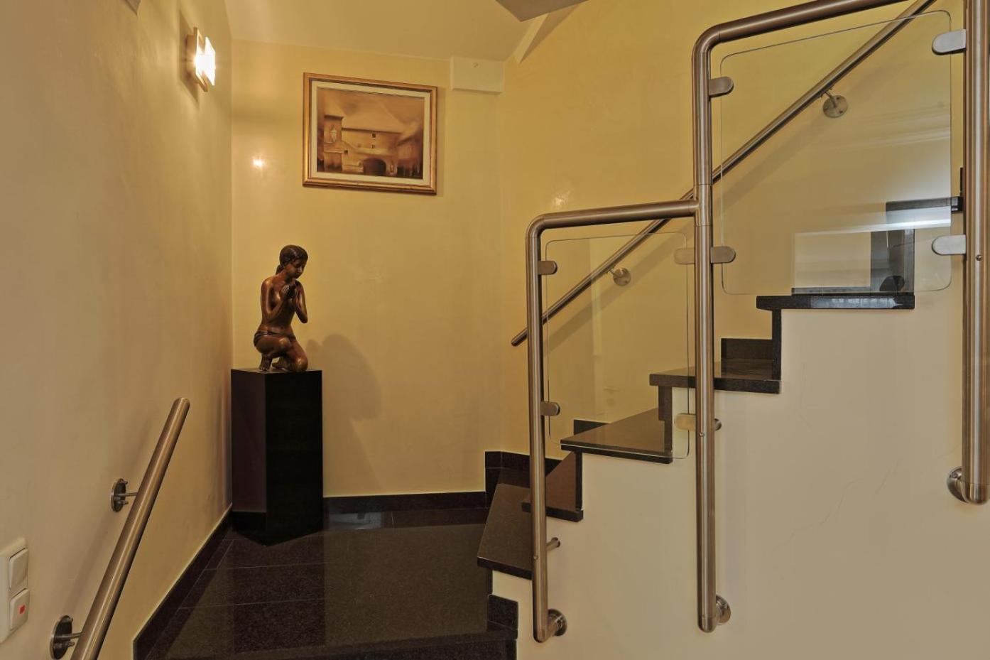 Penthouse Muelheim- Ruhr - Zentral - Edel - Luxus Pur Apartment Muelheim an der Ruhr Luaran gambar